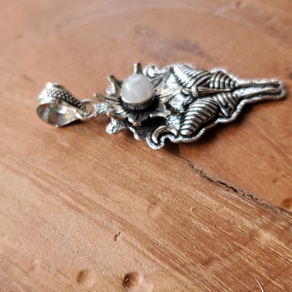 New Rainbow Moonstone 925 Silver Luna Moth Double Crescent Moon Pendant. - Picture 5 of 11